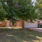 1223 W Coachman Ct, Purcell - Outside Front-3