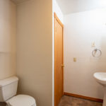 810 Mulberry - Inside-Bathroom 4-2